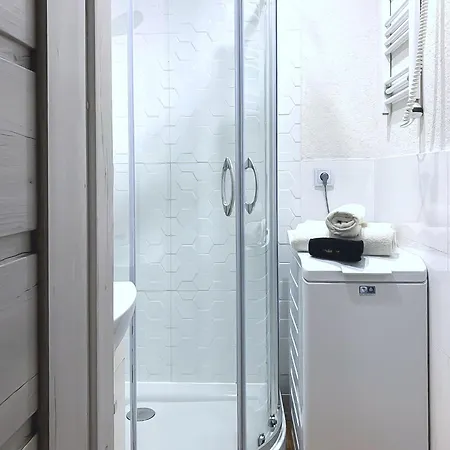 Cracow Location By Cozyplace كراكوفيا