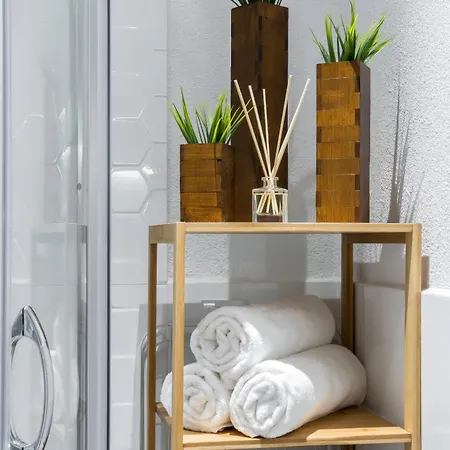 Cracow Location By Cozyplace كراكوفيا